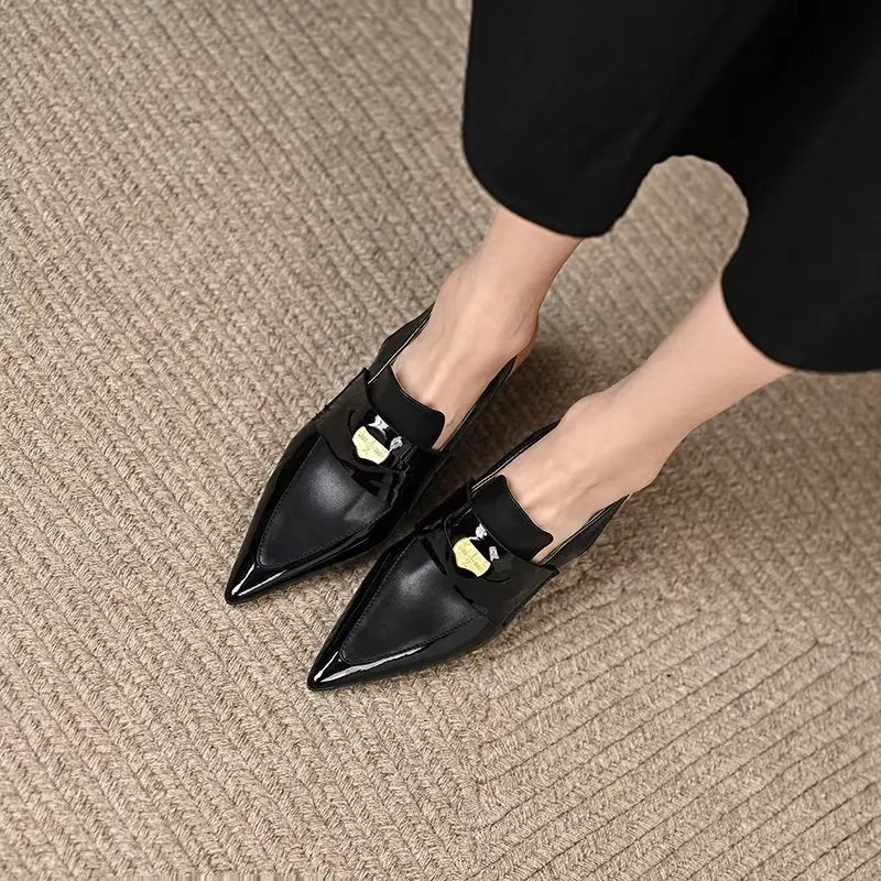 Chic Cow Leather Pointed Toe Slingbacks