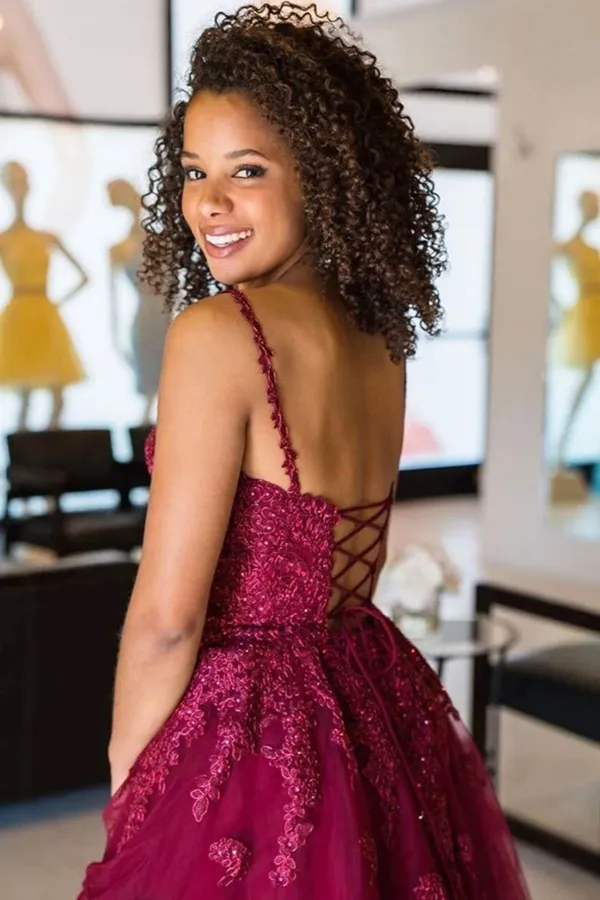 Cute V Neck Burgundy Appliques Short Prom Dress, Maroon Lace Formal Graduation Homecoming Dress