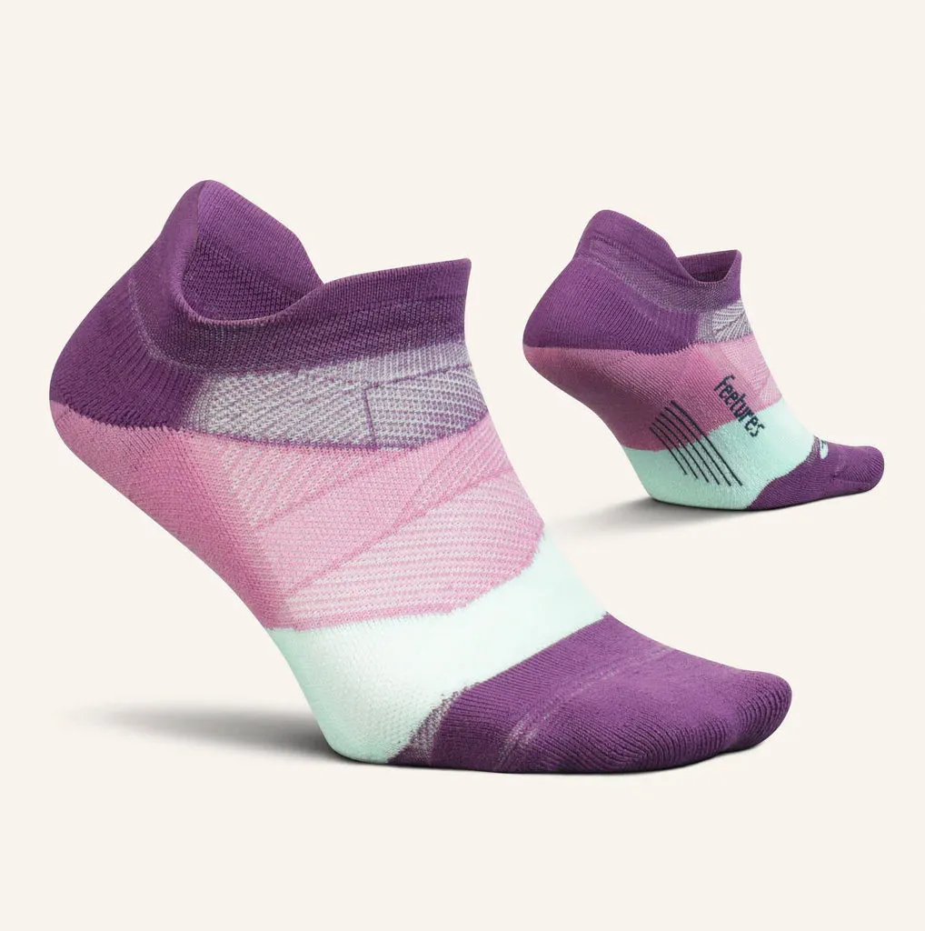 Feetures Elite Light Cushion No-Show Tab Socks