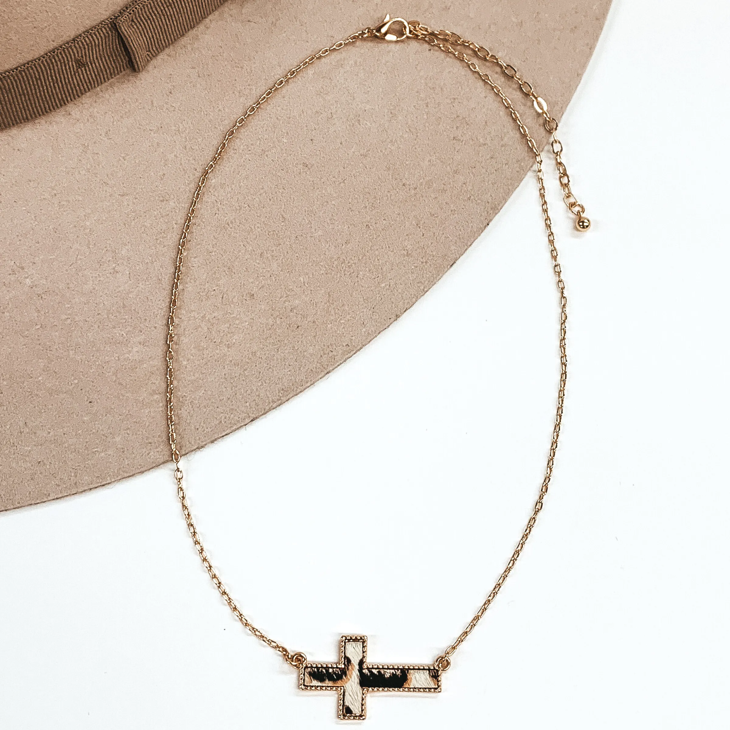 Gold Paperclip Chain Necklace with Cross Pendant in White Animal Print