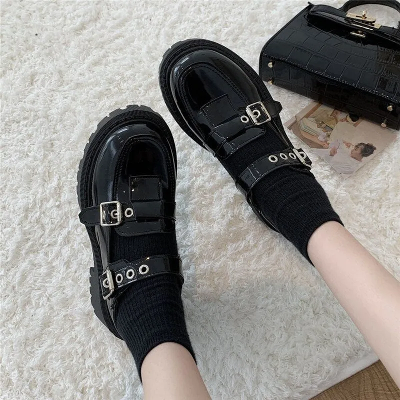 Joskaa Lolita Shoes Harajuku Buckle Mary Janes Shoes Women Cross-Tied Platform Shoes Patent Leather Girls Shoes Rivet Casual Shoes