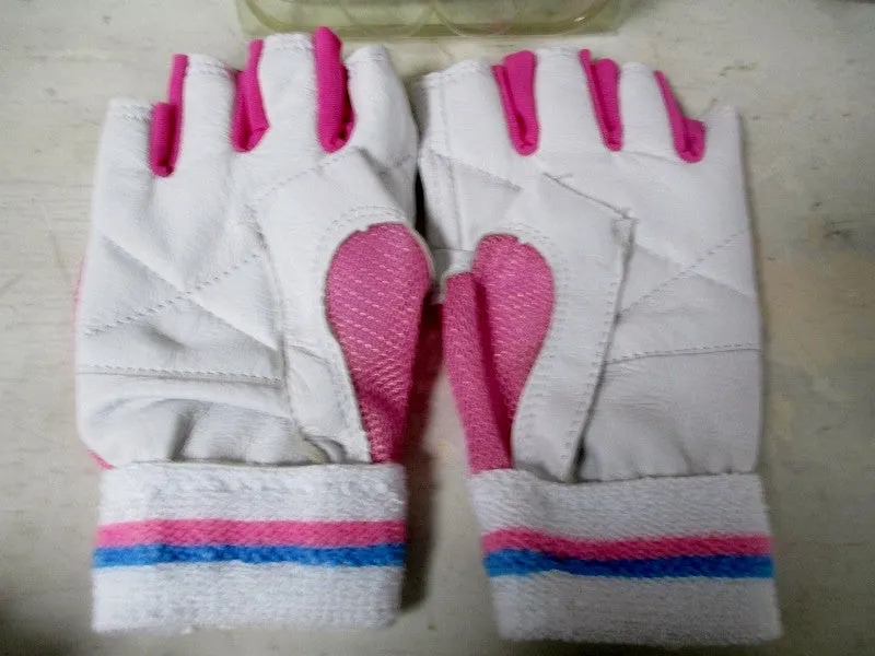 NEW Womens SARANAC Leather Workout Core Fitness Gloves WHITE PINK L