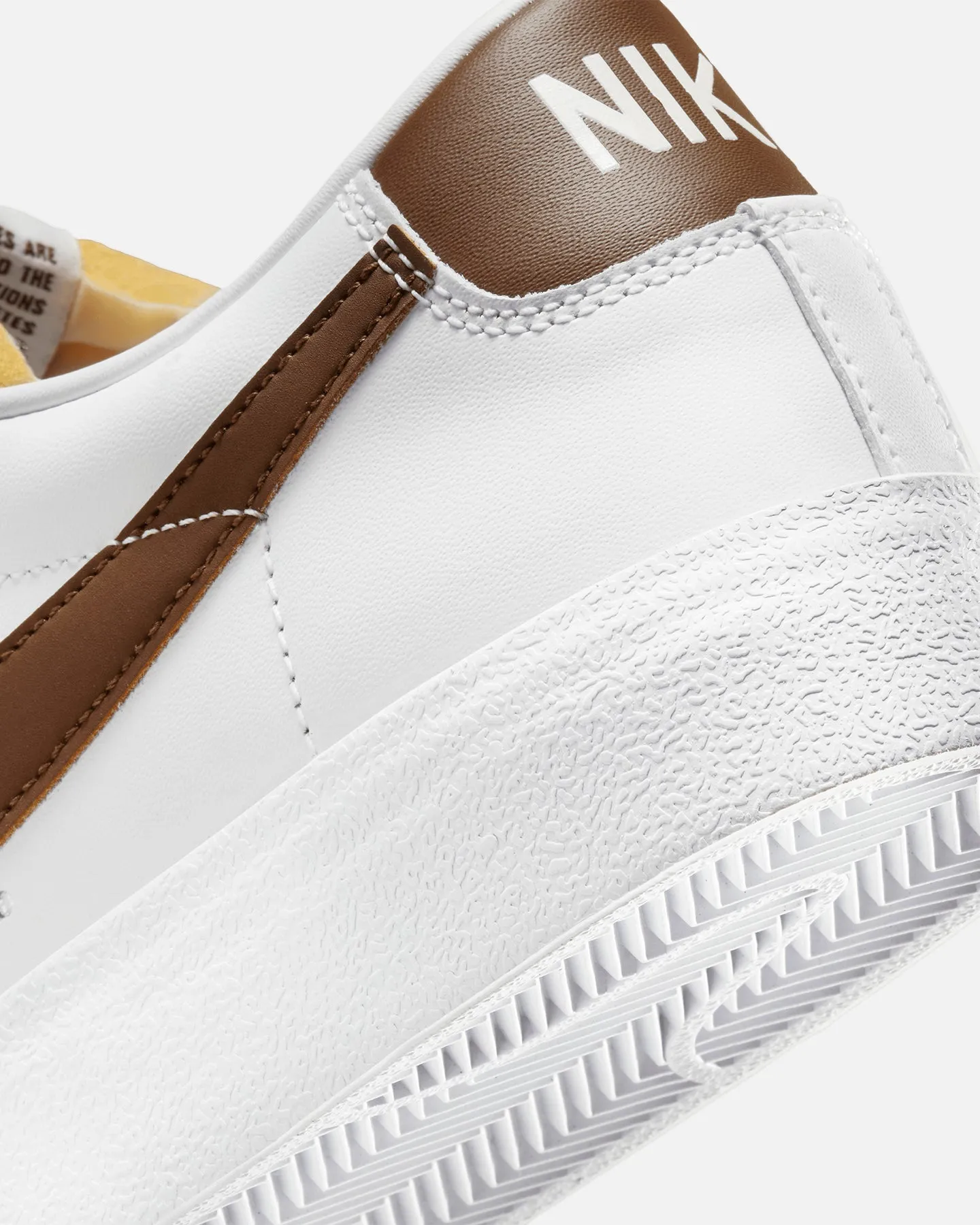 Nike Blazer Low '77 Vintage Summit White/Cacao