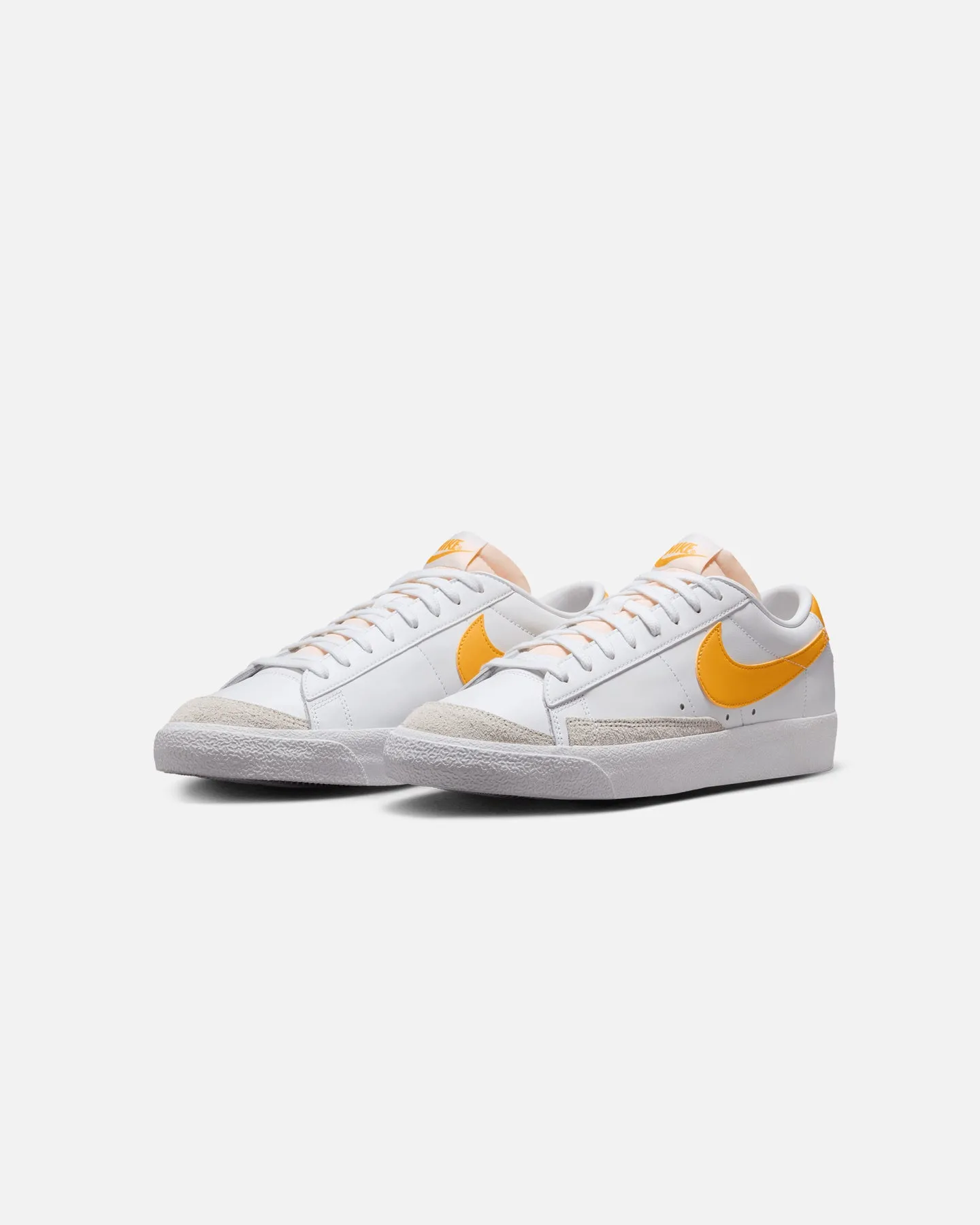 Nike Blazer Low '77 Vintage White/University Gold