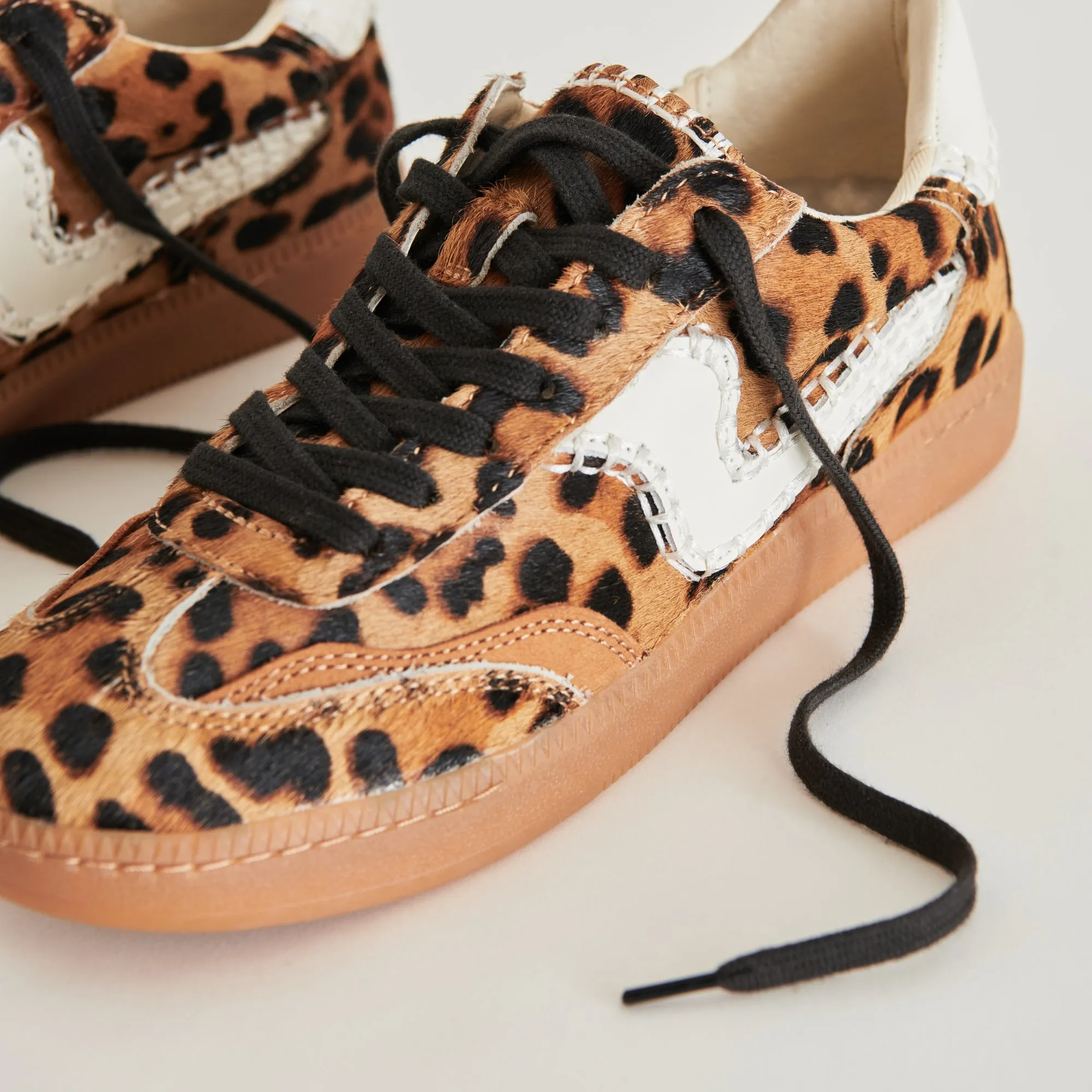 NOTICE STITCH SNEAKERS DK LEOPARD CALF HAIR - re:vita