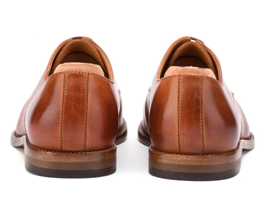 Patina Chestnut Derby Shoes - Leather outsole - HILPERTON