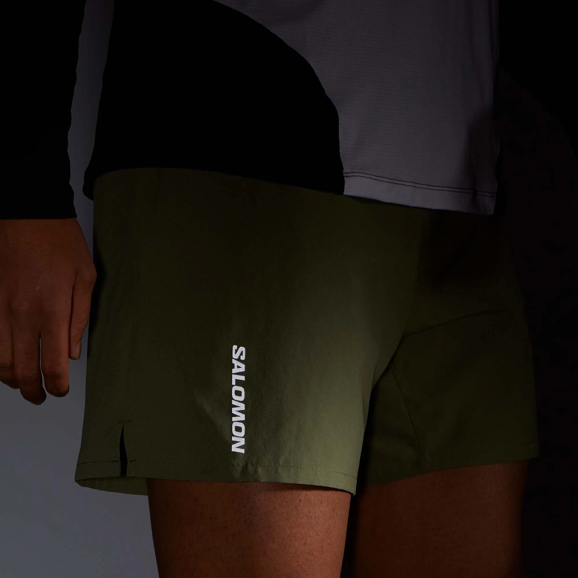 Salomon | Men's Cross 5" Shorts - Deep Lichen Green