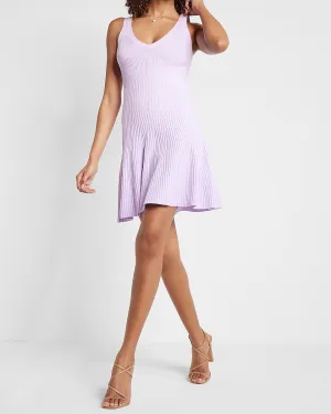 Sleeveless V-Neck Ribbed Fit And Flare Sweater Dress in Lilac Purple