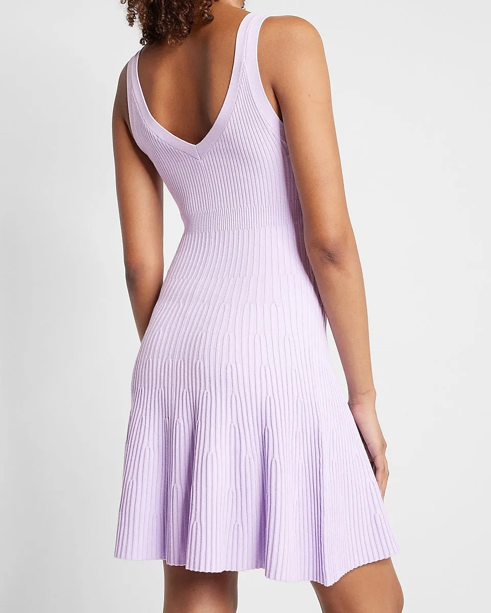 Sleeveless V-Neck Ribbed Fit And Flare Sweater Dress in Lilac Purple