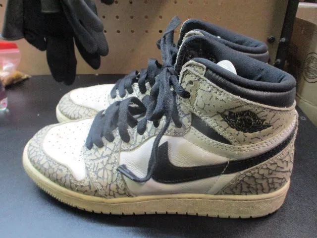 Used Nike Air Jordan 1 Retro Shoes Size 5.5