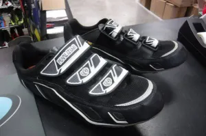 Used Pearl Izumi I Beam Size 9 Bike Shoes